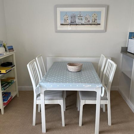 Lovely Seafront 2 Bedroom Apartment 4 Aberdyfi Extérieur photo
